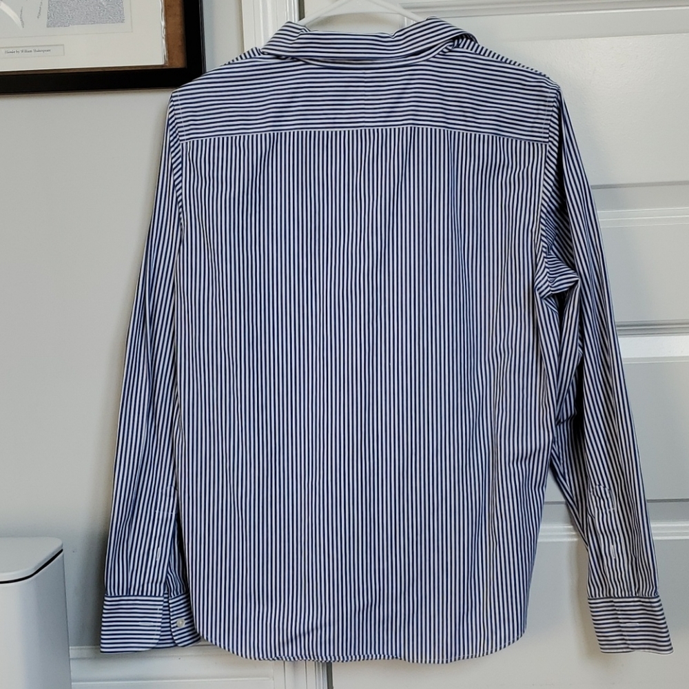 Womens button down - Picture 2 of 3